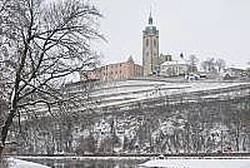 zamek170m